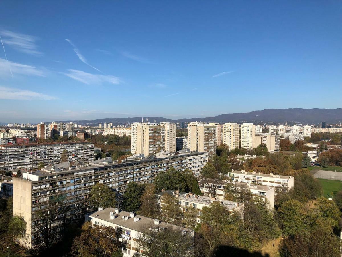 Penthouse "Sky 17" S Balkonom I Besplatnim Parkingom Lejlighed Zagreb Eksteriør billede